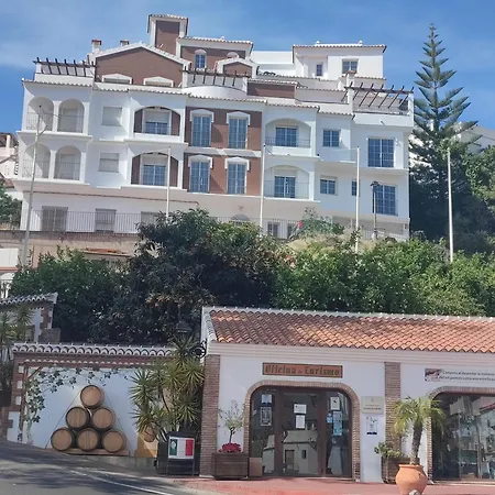 Apartment Penthouse With Hot Tub And Air Conditioning Offering Breathtaking Panoramic Mountain And Sea Views *